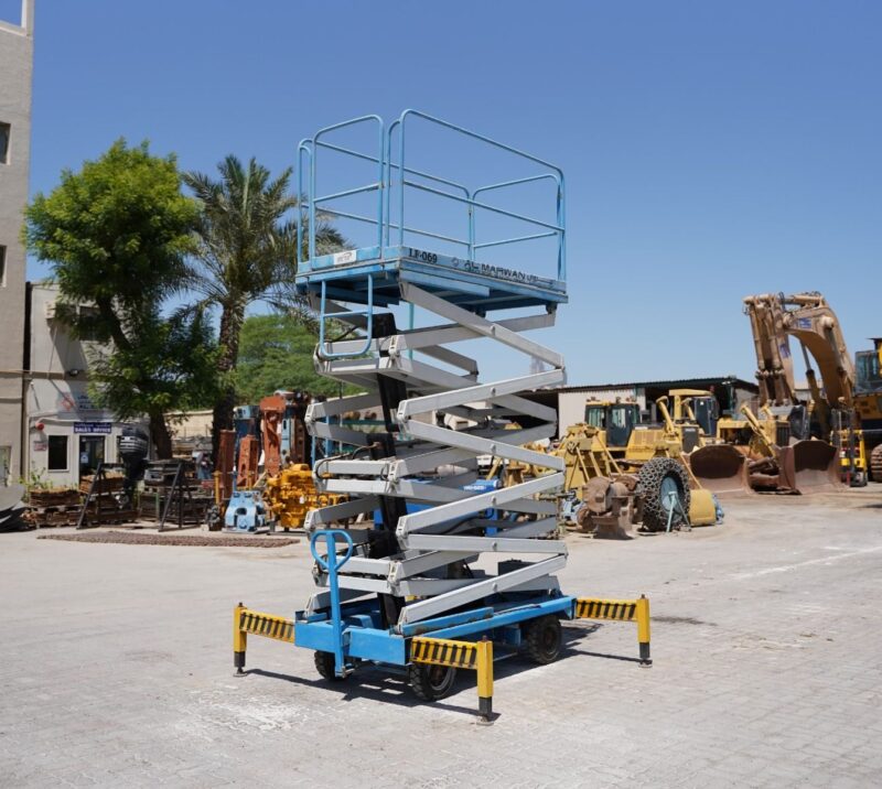 Beta B500 Electric Scissor Lift
