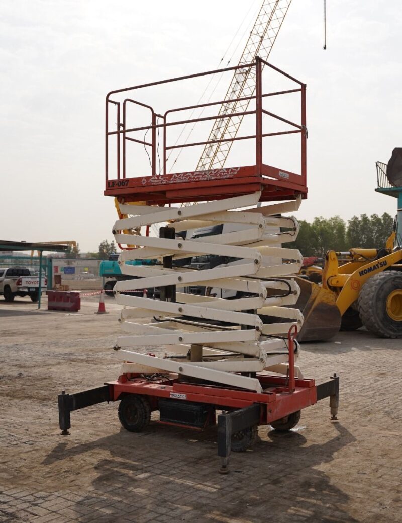 Craft C9000 Electric Scissor Lift - Image 3