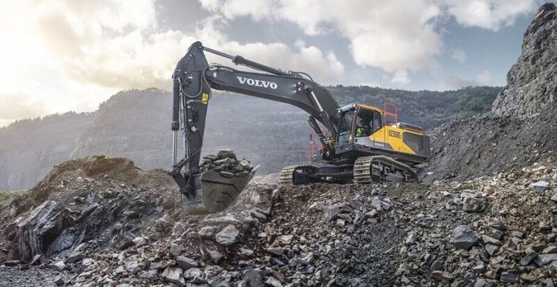 Large Crawler EC550E Volvo Excavators - Image 5