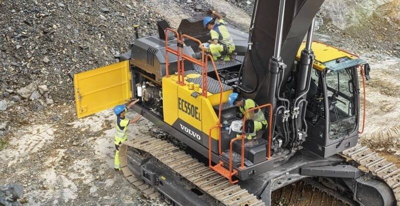Large Crawler EC550E Volvo Excavators - Image 6